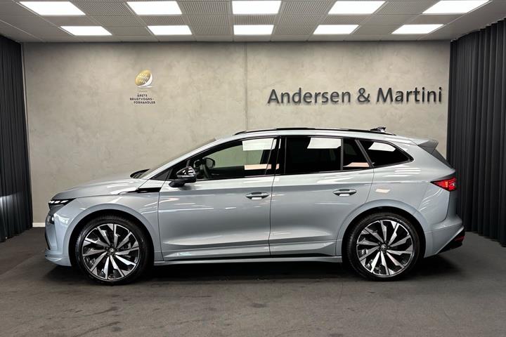 Grå Skoda Enyaq fra 2026