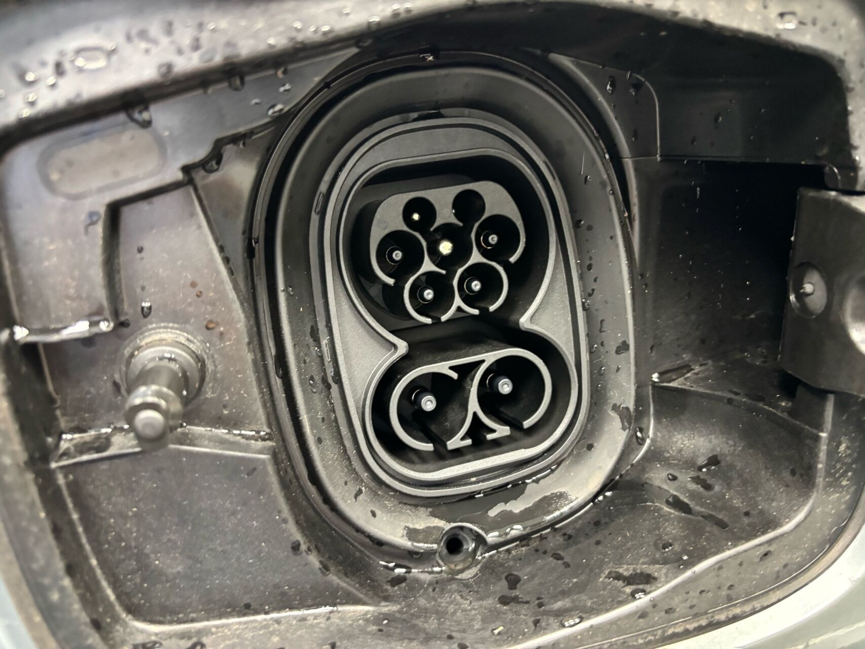 Grå Skoda Enyaq fra 2026
