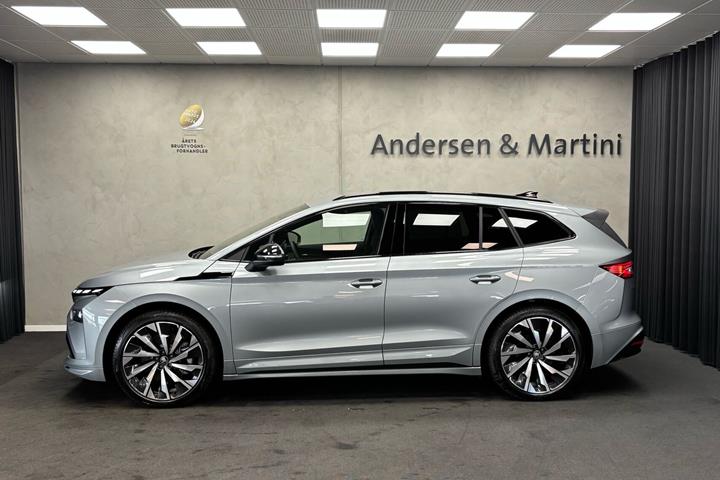 Grå Skoda Enyaq fra 2026