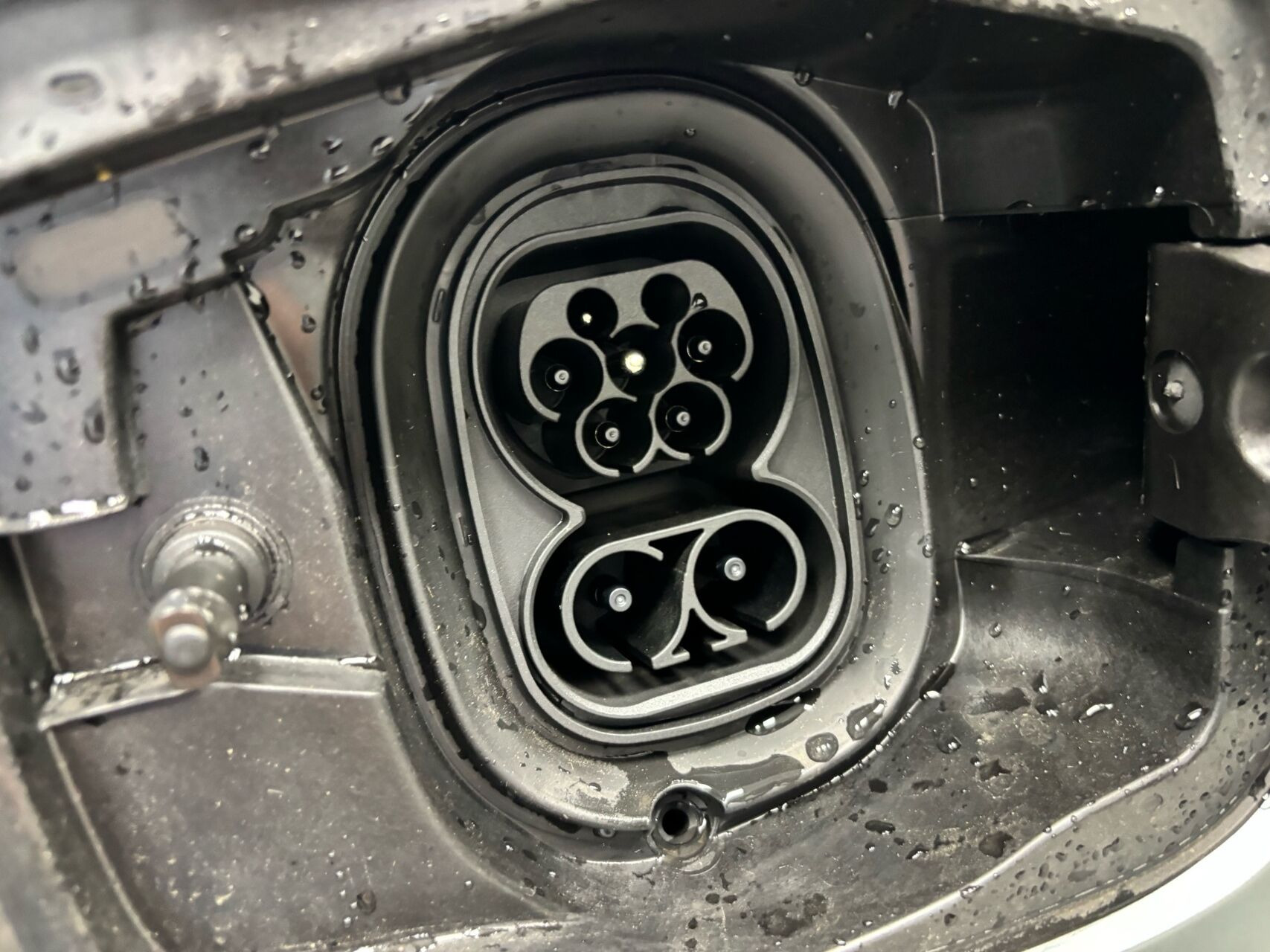 Grå Skoda Enyaq fra 2026