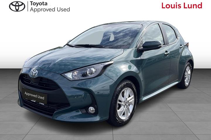 Grøn Toyota Yaris fra 2025