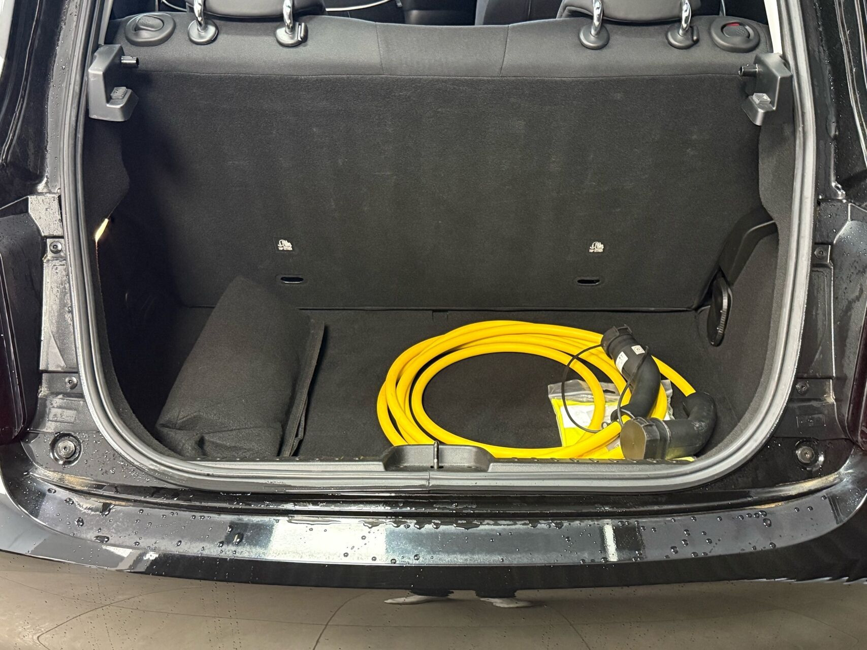 Sort Fiat 500e fra 2023