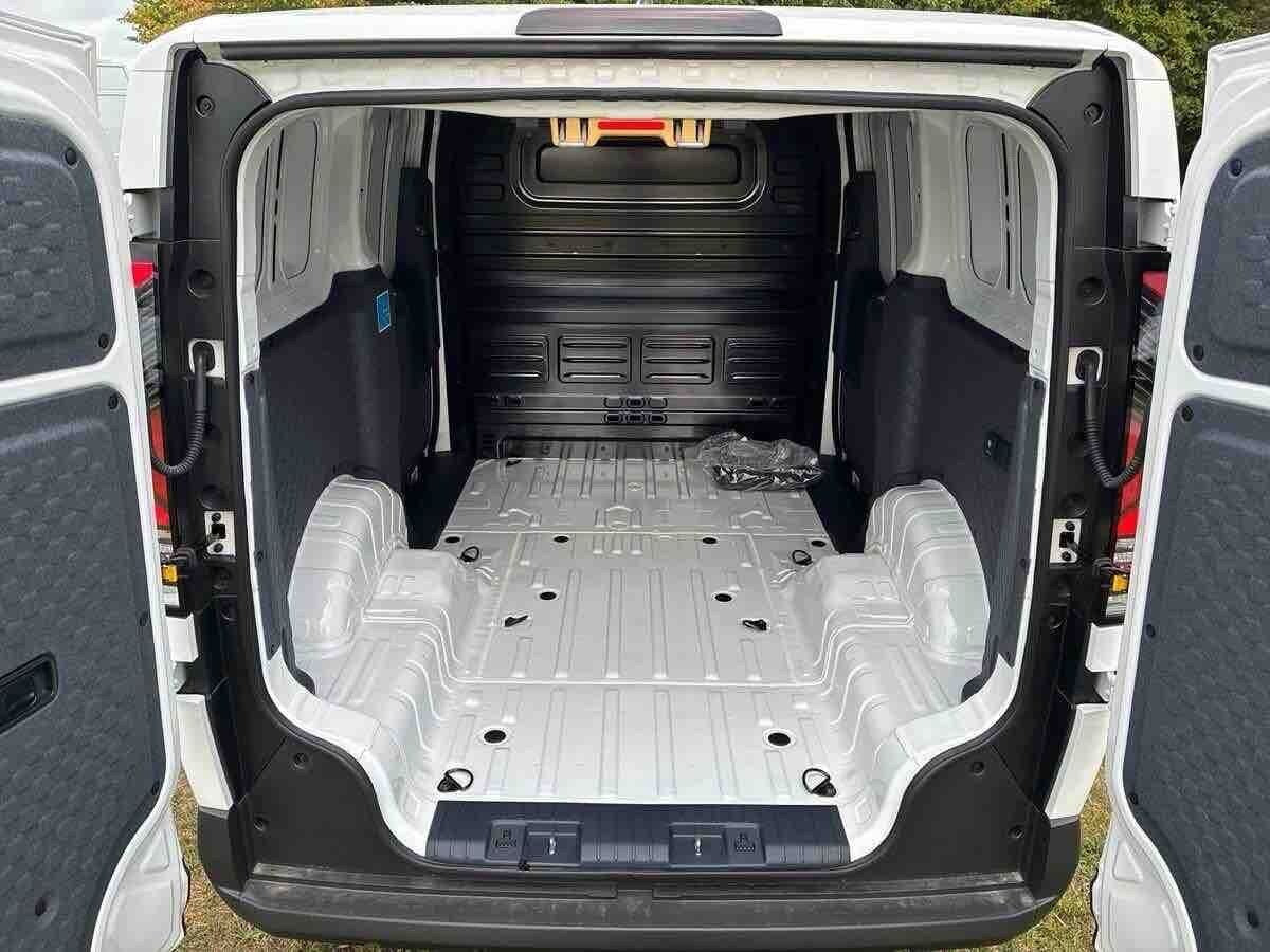 Hvid Kia PV5 Cargo fra 2026