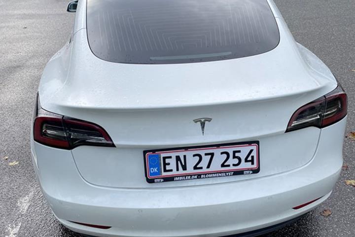 undefined Tesla Model 3 fra 2020