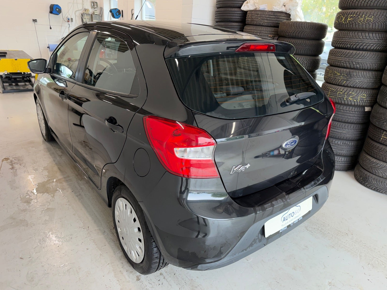 Sort Ford Ka+ fra 2017