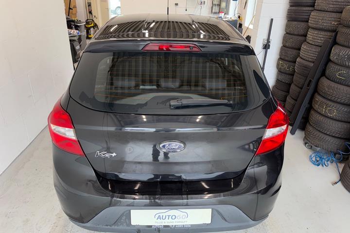 Sort Ford Ka+ fra 2017