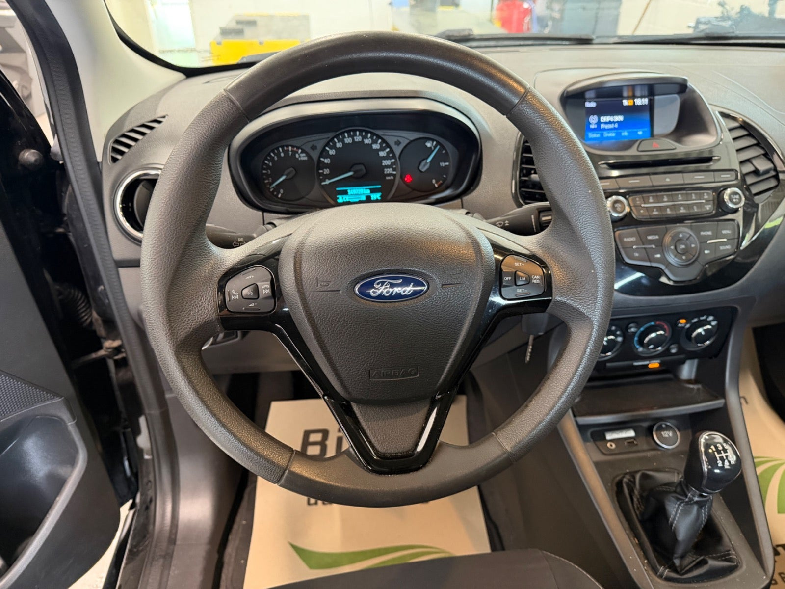 Sort Ford Ka+ fra 2017