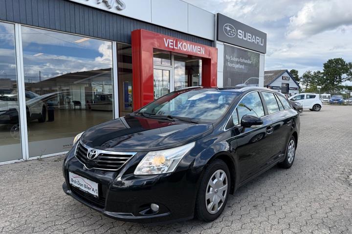 Sort Toyota Avensis fra 2010