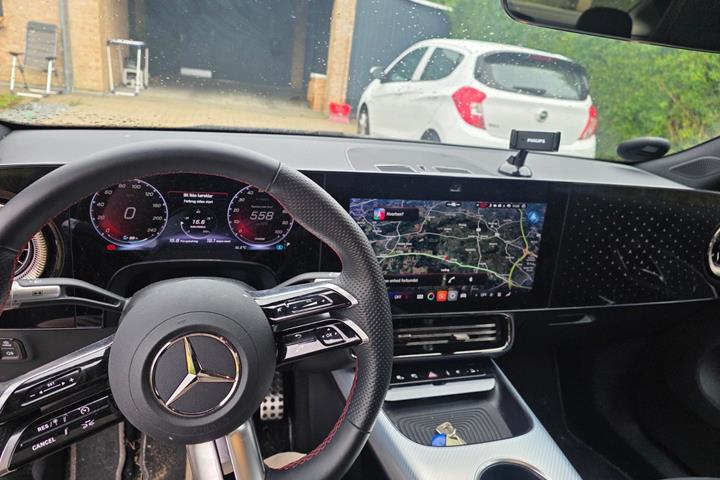 Sort Mercedes CLA250+ fra 2025