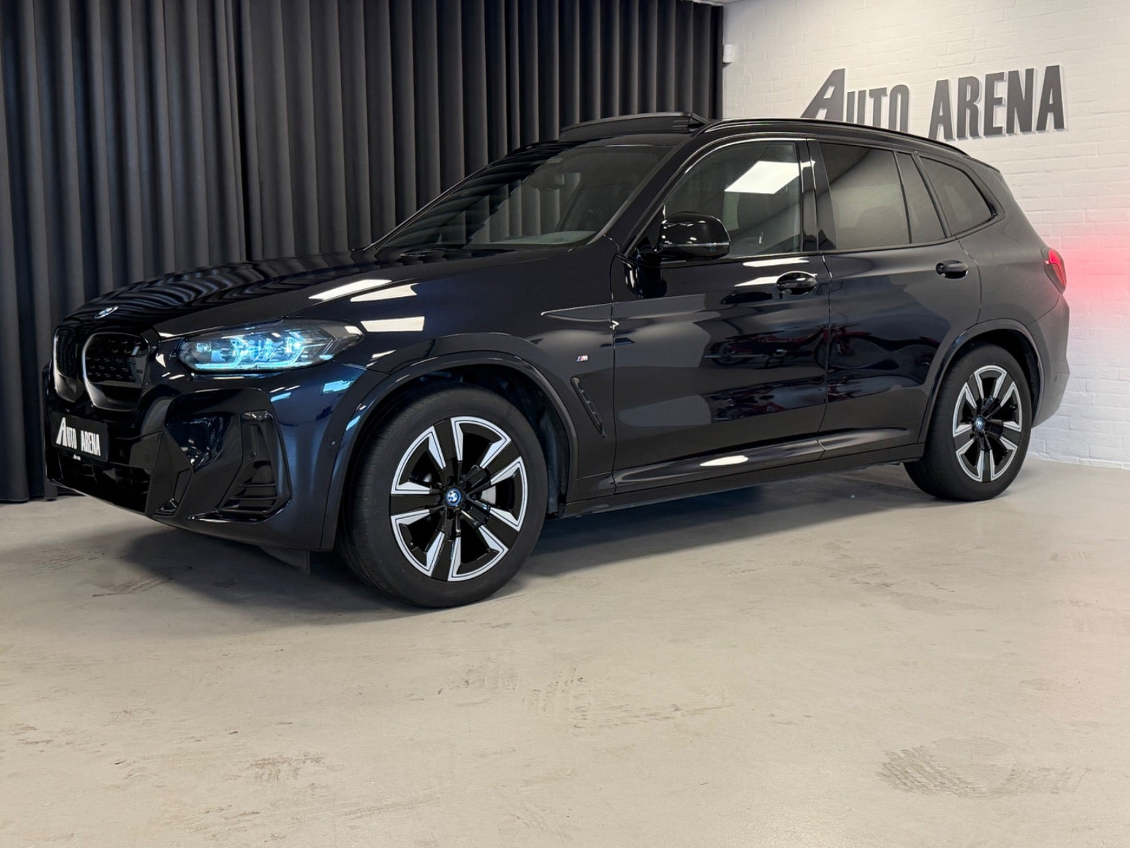 BMW iX3 Charged M-Sport
