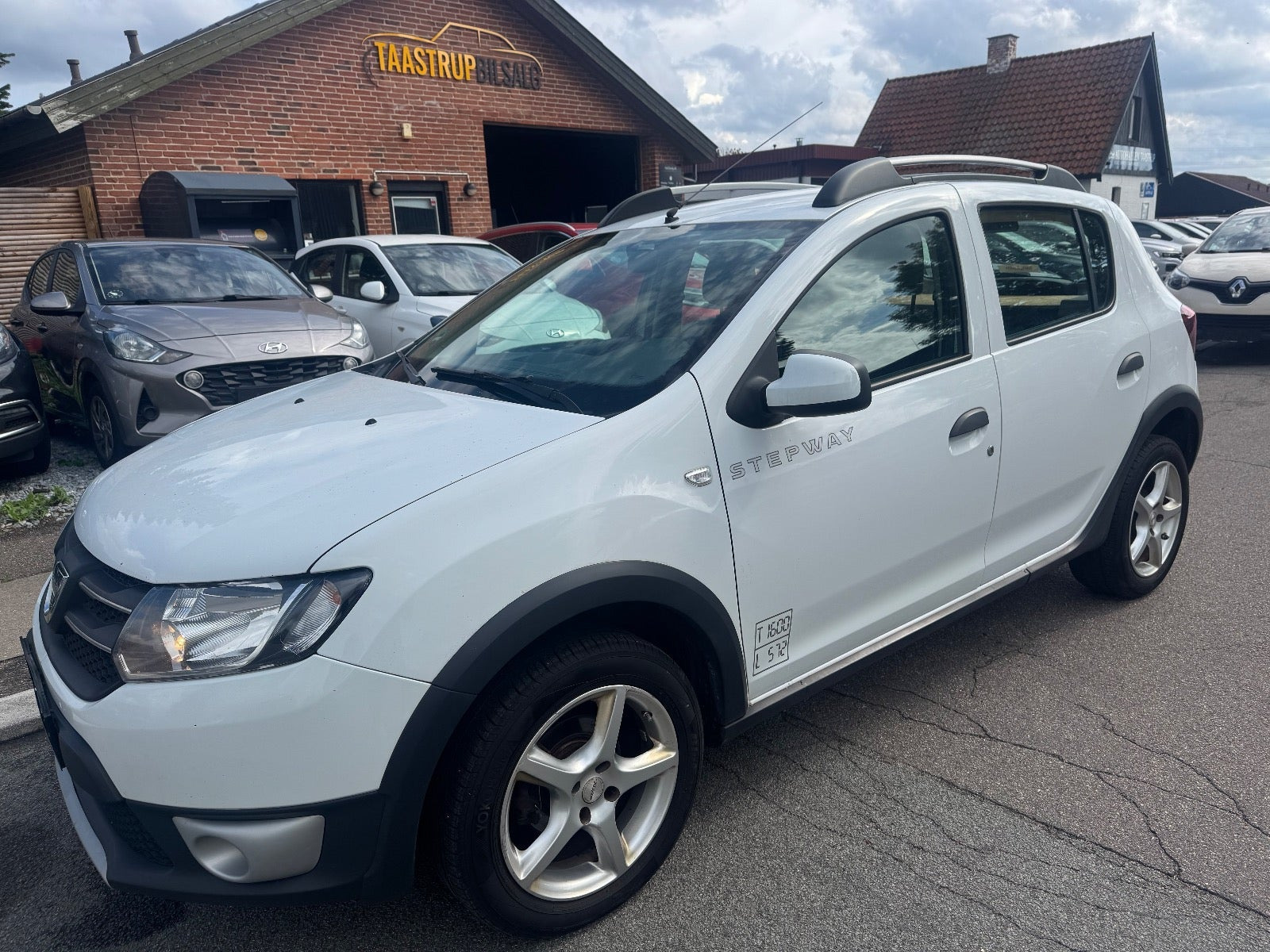 undefined Dacia Sandero Stepway fra 2014