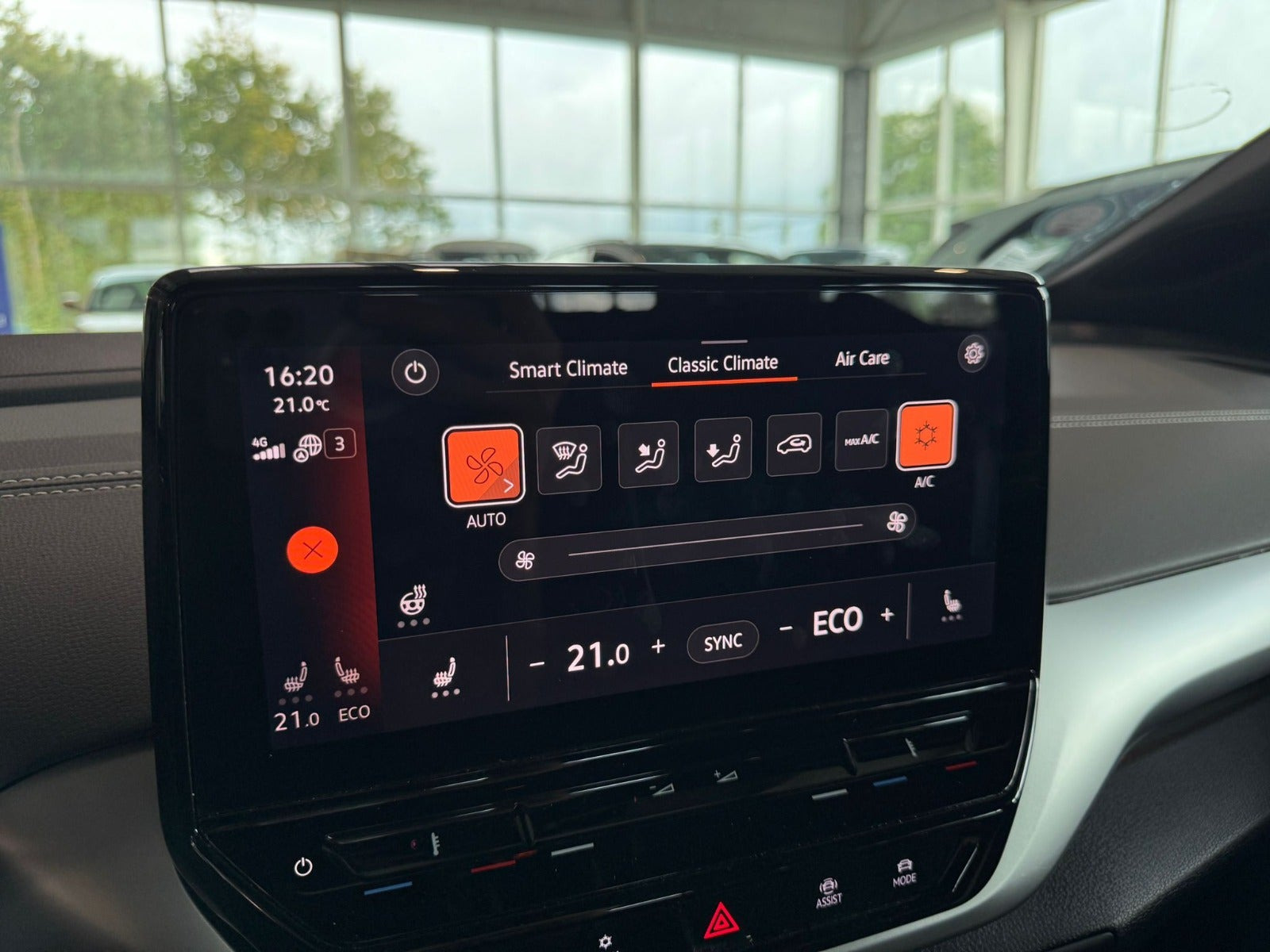 Grå VW ID.4 fra 2023