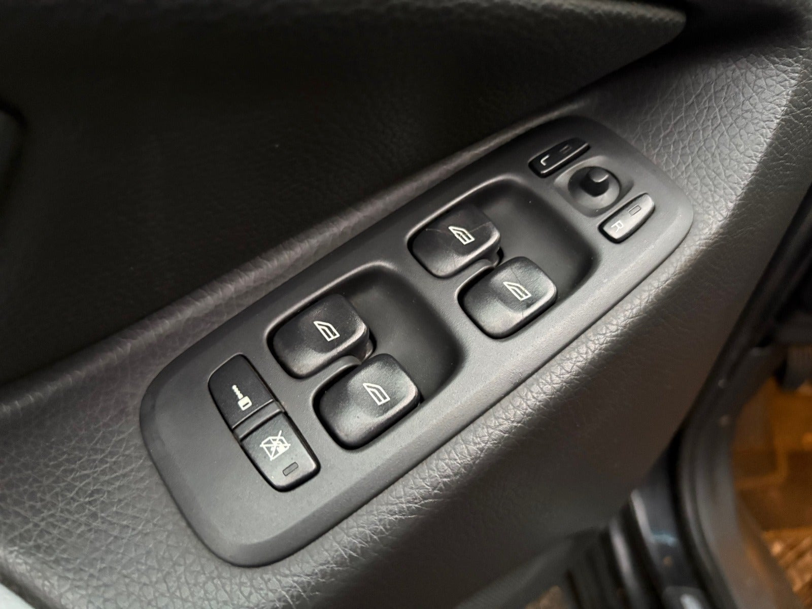 Sort Volvo XC90 fra 2006