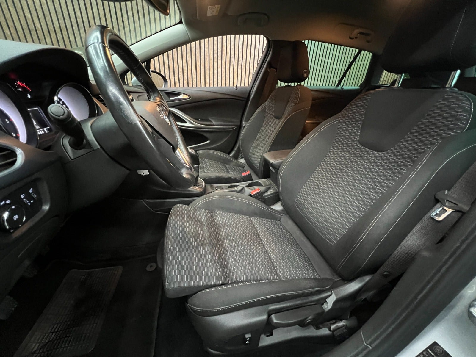 undefined Opel Astra fra 2019