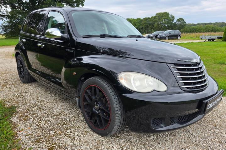 Gul Chrysler PT Cruiser fra 2008