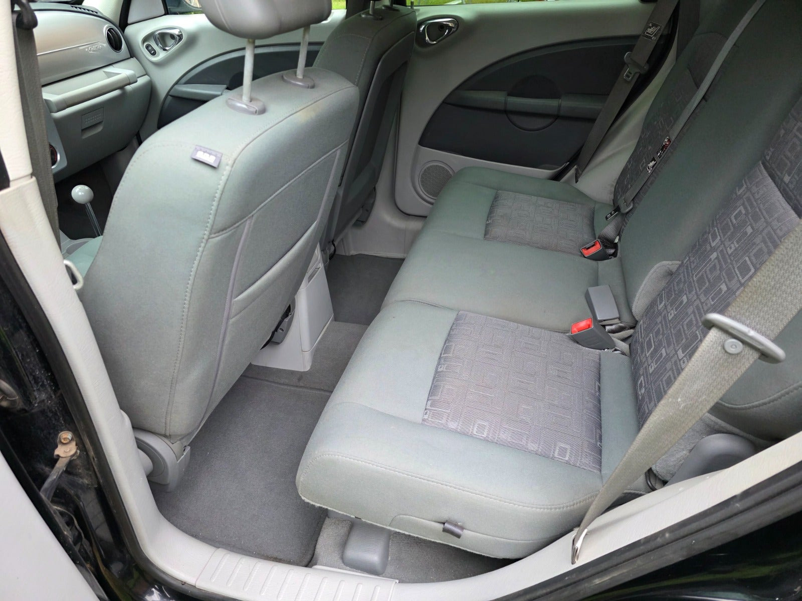Gul Chrysler PT Cruiser fra 2008
