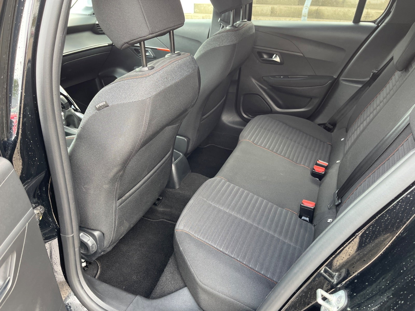 undefined Peugeot 208 fra 2022