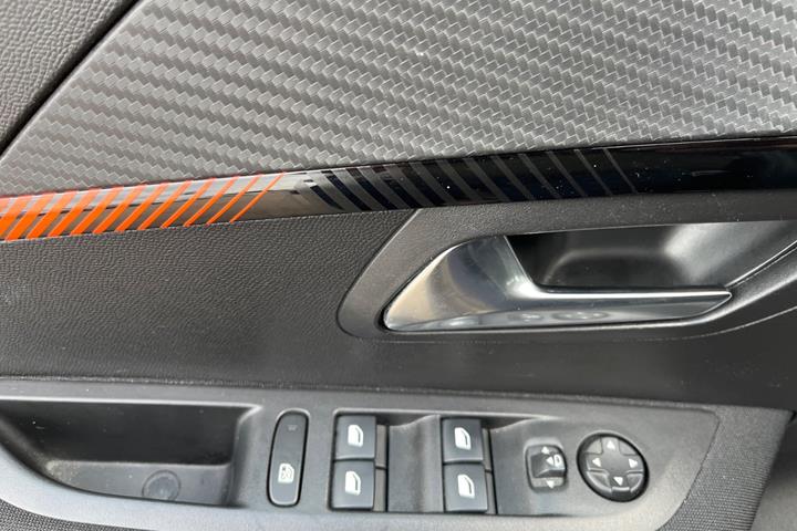 undefined Peugeot 208 fra 2022