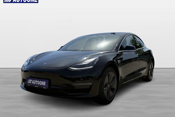 Sort Tesla Model 3 fra 2019