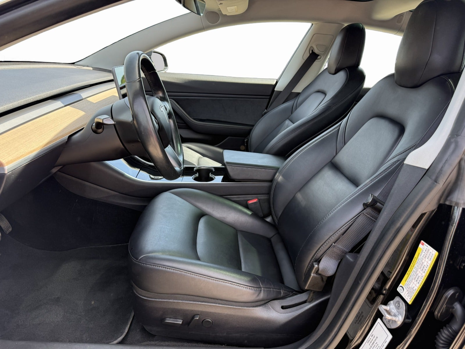 Sort Tesla Model 3 fra 2019