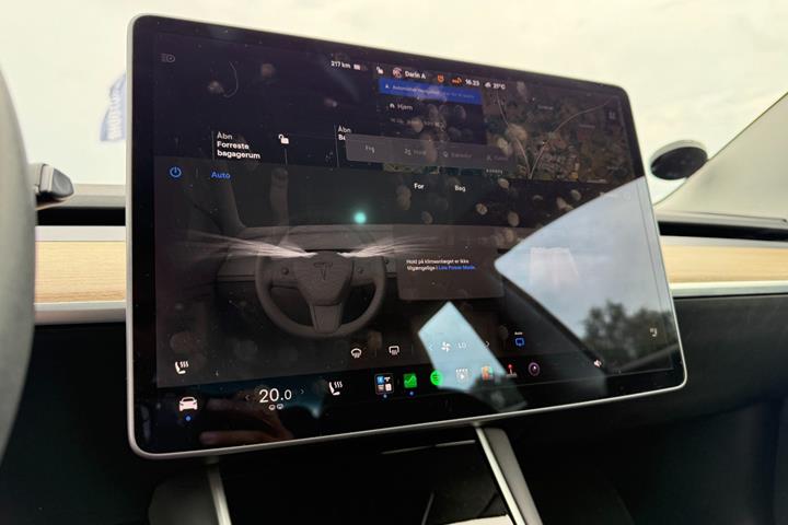 Sort Tesla Model 3 fra 2019