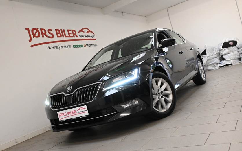 Skoda Superb 1,6 TDi 120 Style DSG