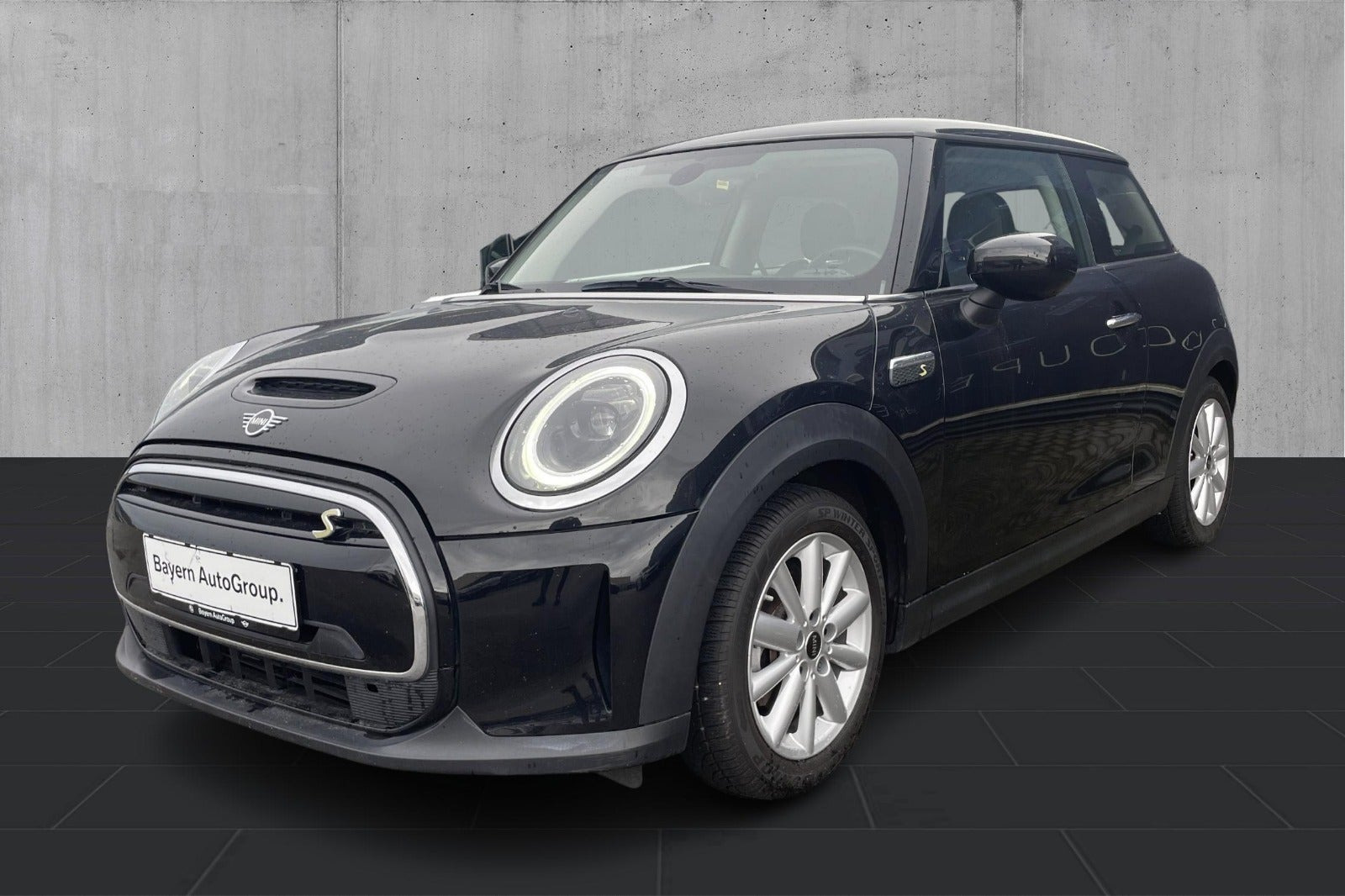 Mini Cooper SE Classic Trim