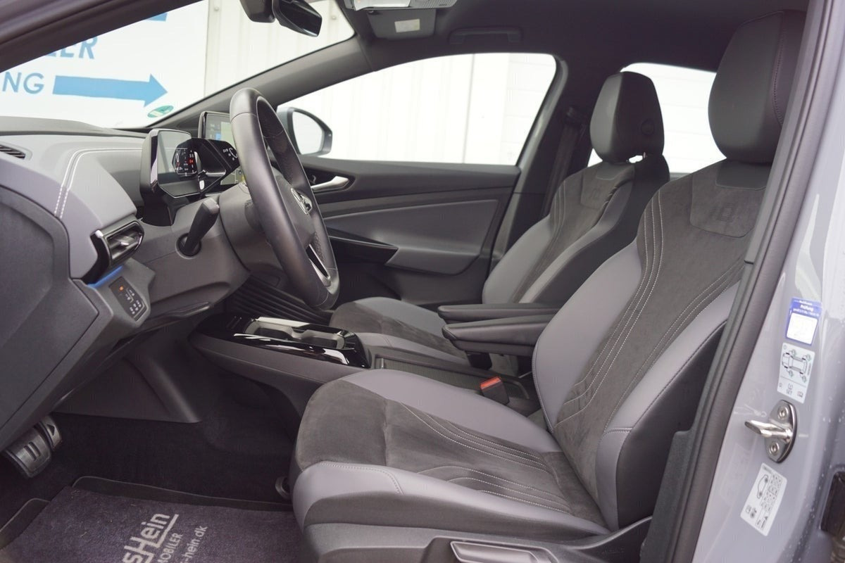 Grå VW ID.5 fra 2023