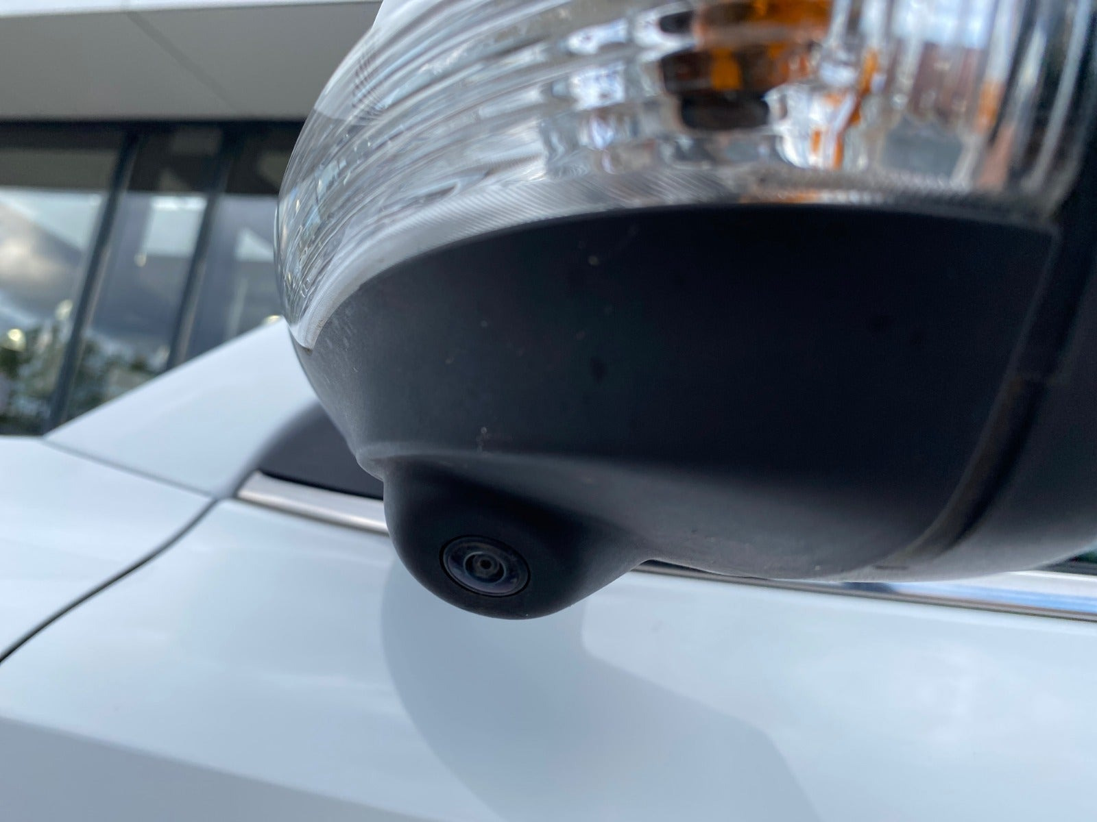 Hvid MG ZS fra 2023