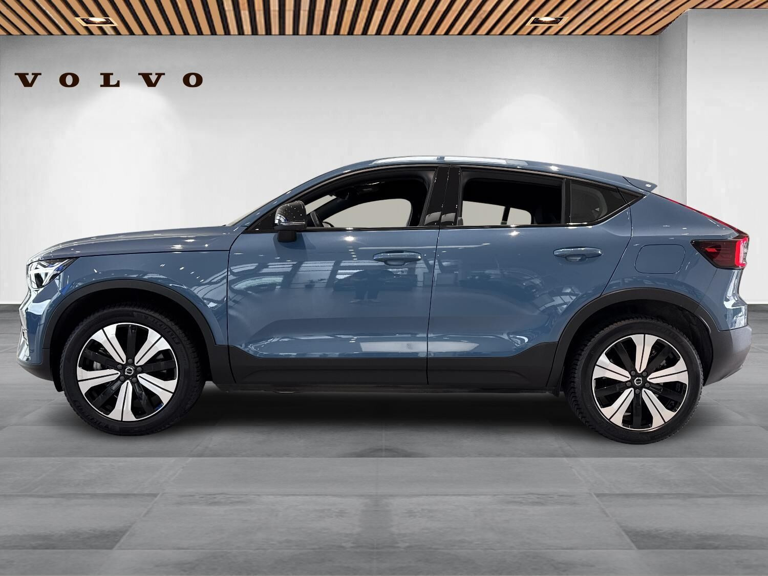 Blå Volvo C40 fra 2023