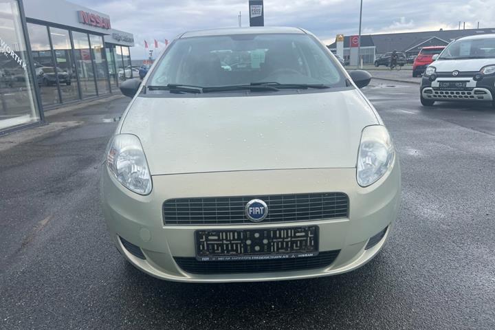 Beige Fiat Punto fra 2006