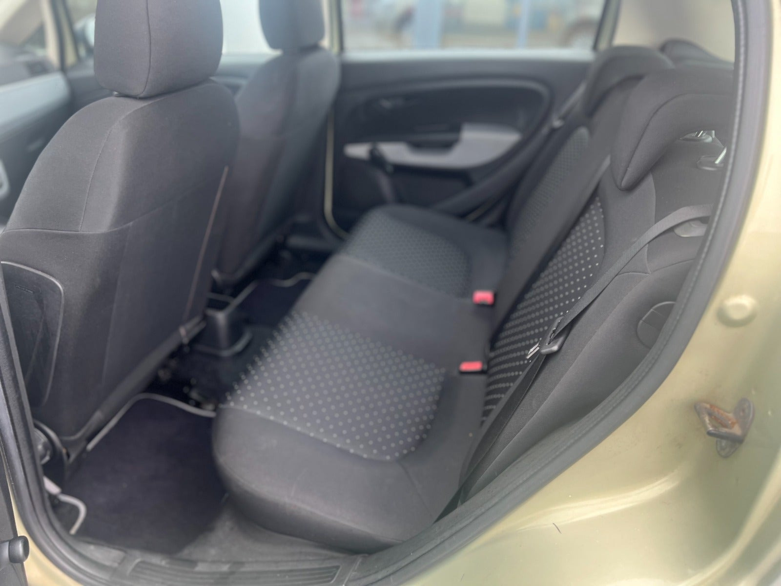 Beige Fiat Punto fra 2006