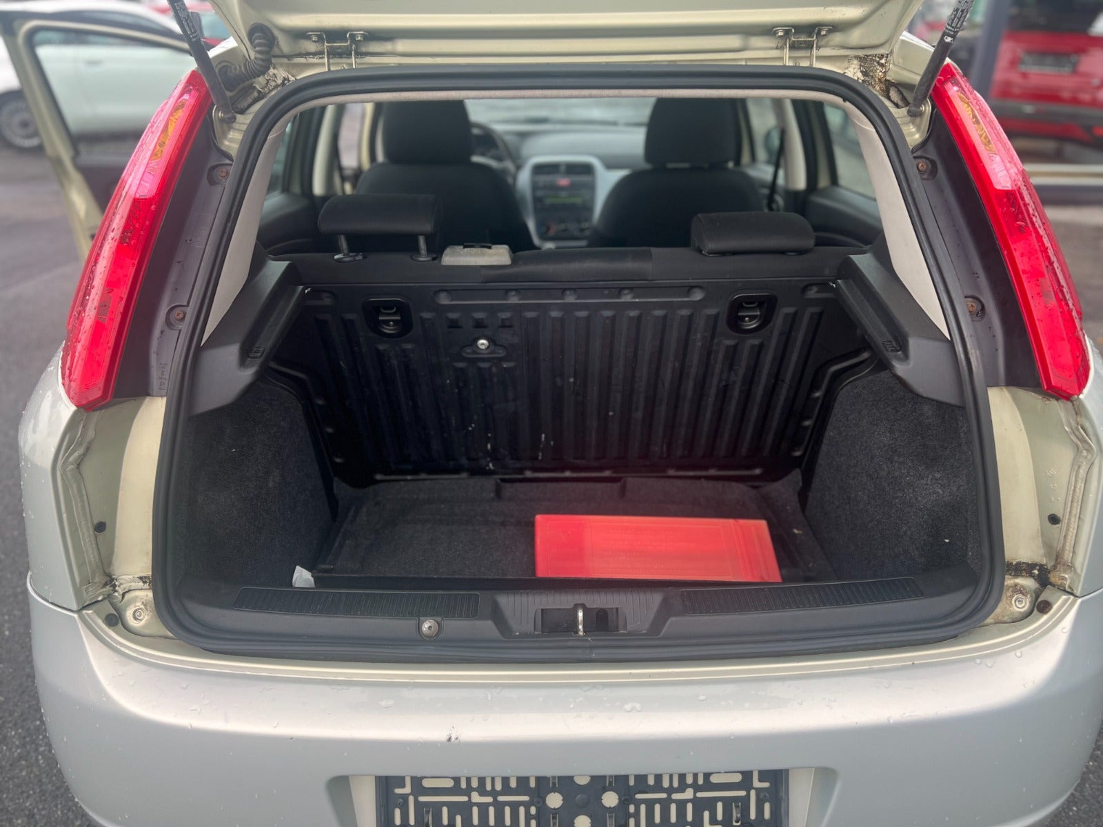 Beige Fiat Punto fra 2006