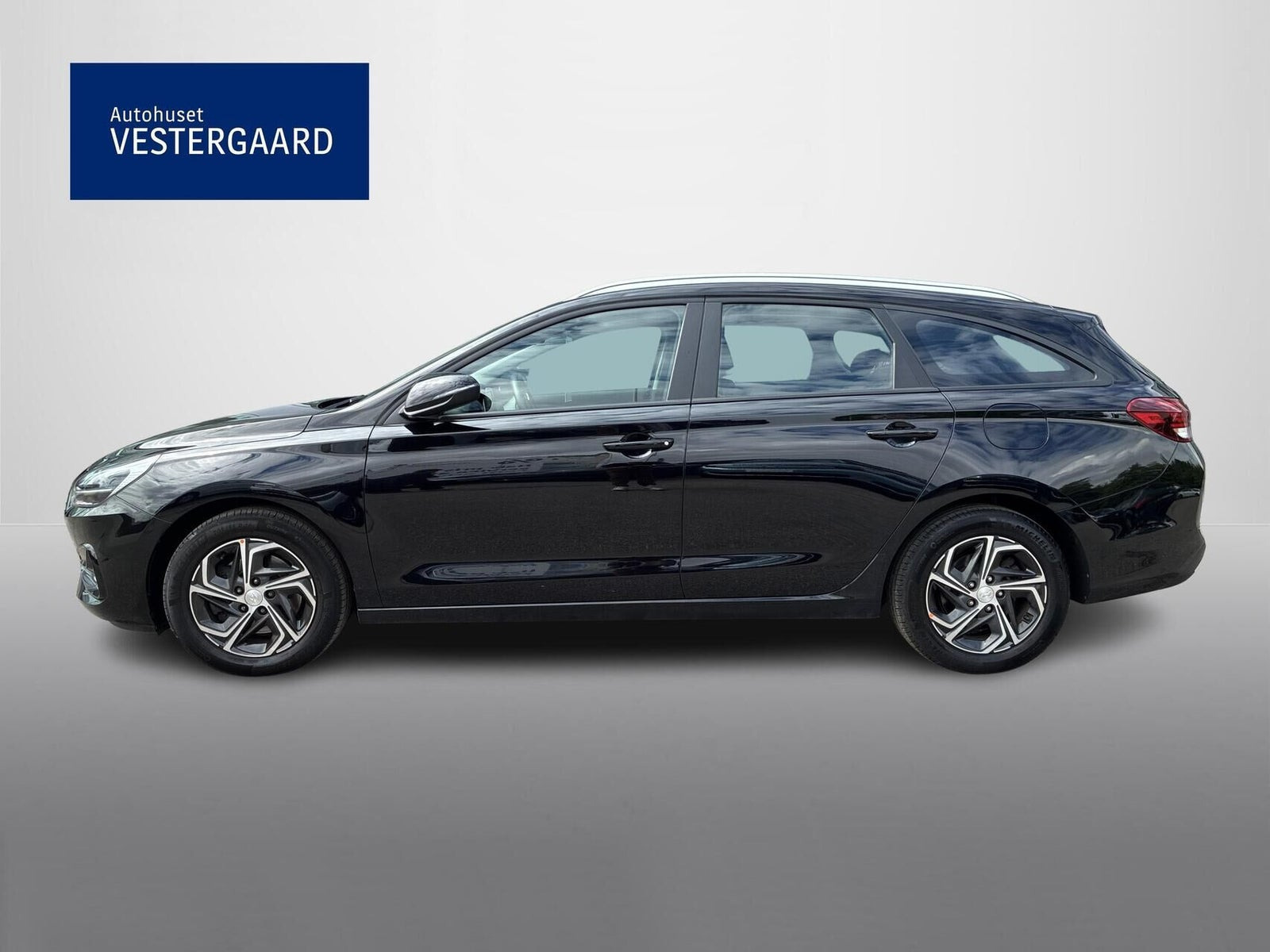 Sort Hyundai i30 fra 2023