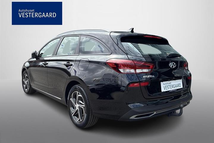 Sort Hyundai i30 fra 2023