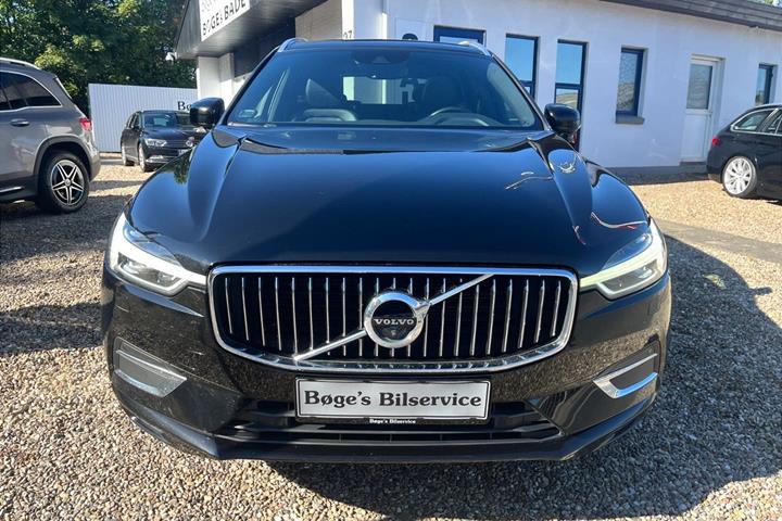 Sort Volvo XC60 fra 2018