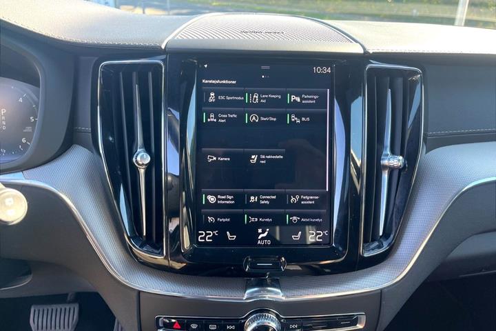 Sort Volvo XC60 fra 2018
