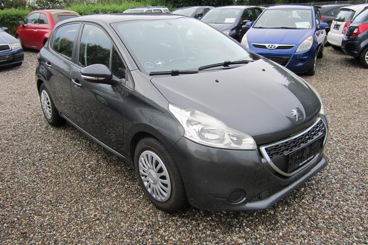 undefined Peugeot 208 fra 2012