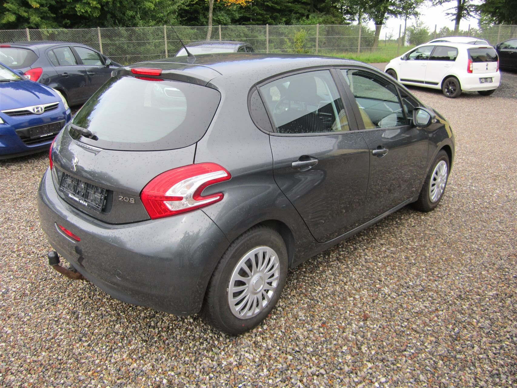 undefined Peugeot 208 fra 2012