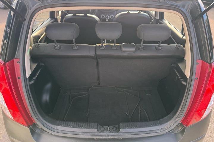 undefined Hyundai i10 fra 2010