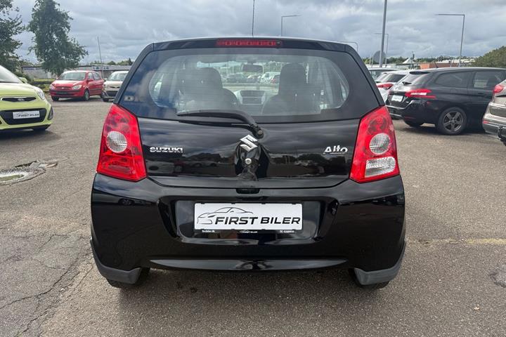 undefined Suzuki Alto fra 2011