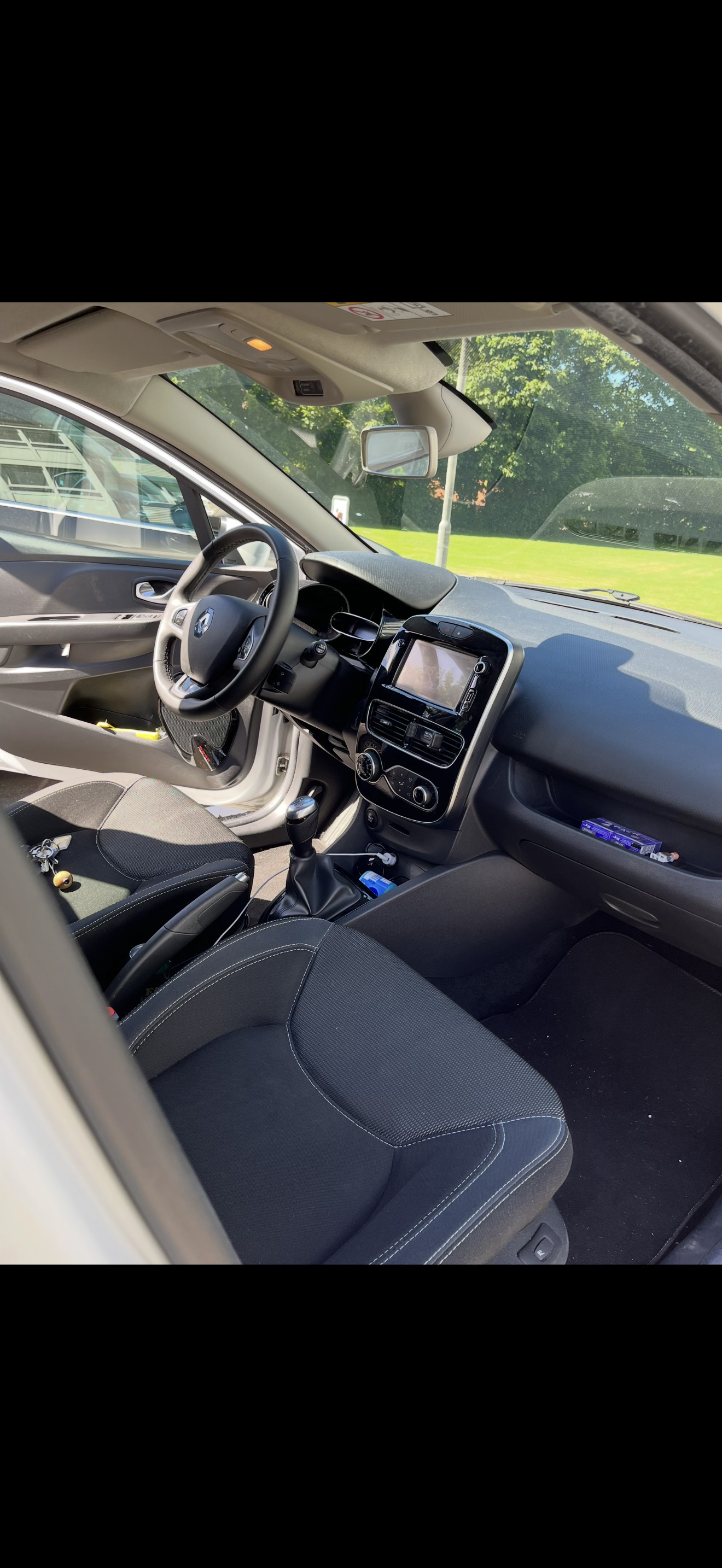 Hvid Renault Ny Clio fra 2018