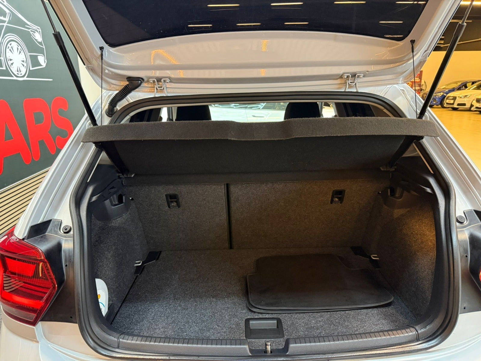 Hvid VW Polo fra 2019