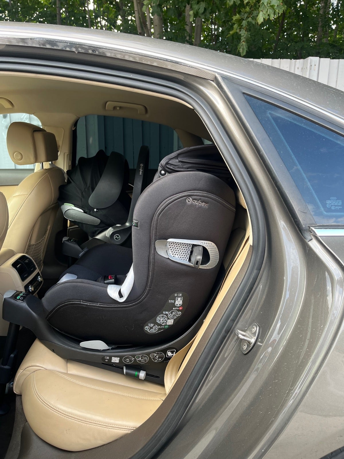 Brun Audi A6 fra 2012