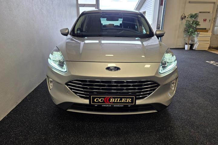 Sølv Ford Kuga fra 2020