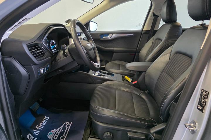 Sølv Ford Kuga fra 2020