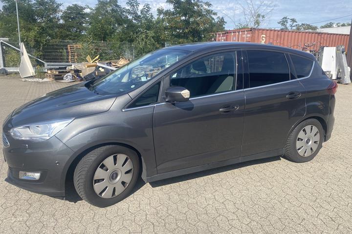 Grå Ford C-MAX fra 2015