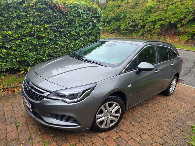 Opel Astra 1,6CDTi 136HK Sports Tourer