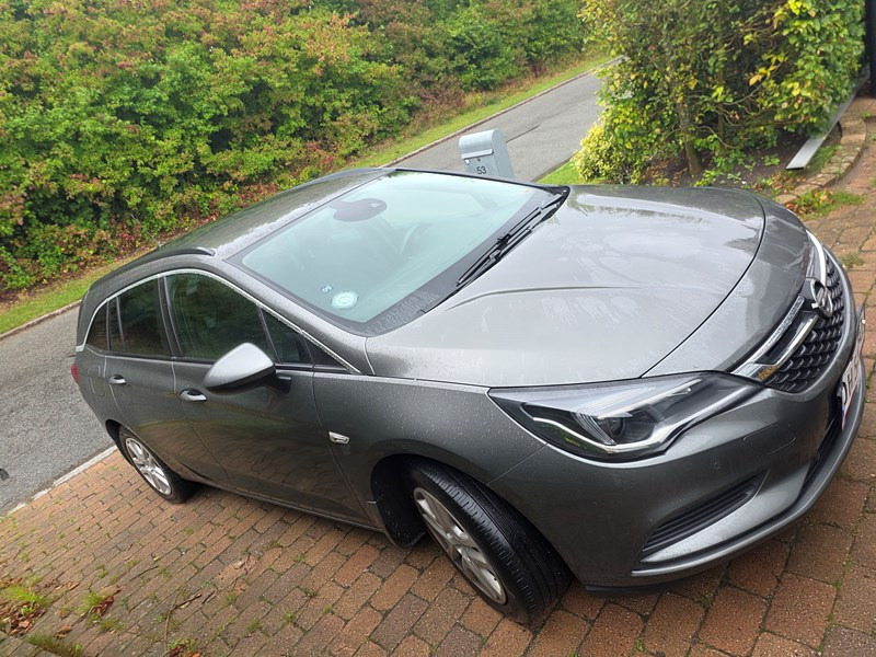 undefined Opel Astra fra 2019