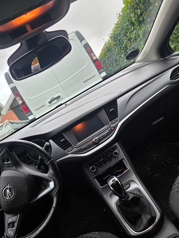 undefined Opel Astra fra 2019